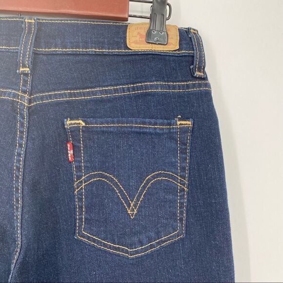 Levi's 515 Bootcut Perfectly Slimming Jeans Size 6 Short dark wash - Picture 5 of 8